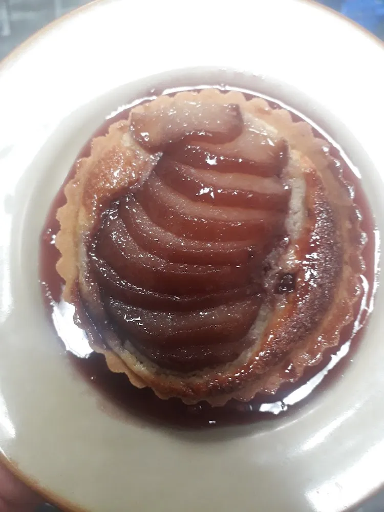 Tartelette Amandine Poire Poché Au Vin